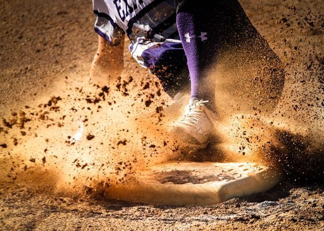 How to Use the MLB Betting Parlay Builder Optimally